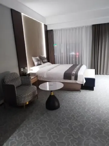 Qidong Jindingxuan Business Hotel