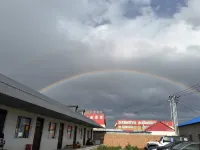 布爾津沖乎爾鎮望山民宿 沖乎爾鄉客運站附近的飯店