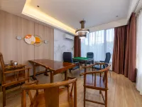 Ai Li Hotel (Meiyuan Guoxing RT-Mart Store) Hotels near Meilan