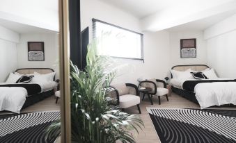 WE2 HOTEL
