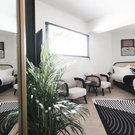 WE2 HOTEL Отели рядом с достопримечательностью «Тай Чун Парк»