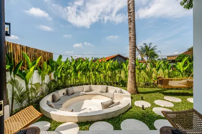 Berapi Villa by EVDEkimi – Elegant 3BR Ubud Home with Pool & Kitchen near Central Ubud Các khách sạn ở 