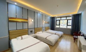 Jiuzhi Yiyue Business Hotel