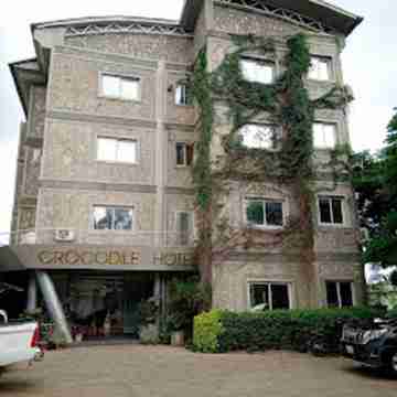 Crocodile Hotels and Restaurant Hotel Exterior