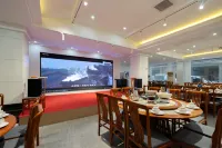 神州界國際飯店（武陵源景區標誌門東門店）