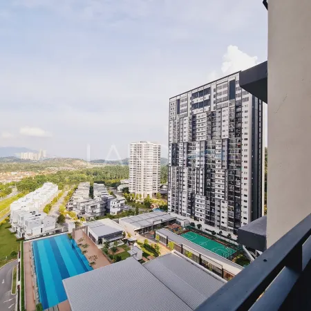 KLIA Lili Residensi 5+2 PAX with Splendid Pool