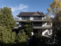 HIGHCLIFF Villa Hotels near Longjing Tea Culture Village