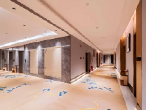 Marriott Hotel (Luohe High Speed Railway West Station Branch) Hoteles en Luohe