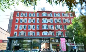 Xinchun China Hotel (Taiyuan Chaoyang Street East Railway Station Store)