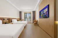 Urumqi Yizhongyuan Hotel (Bainiaohu Wanda Plaza Branch) Hotels near Xinjiang Engineering College