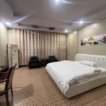 Dongkou Grand Hotel