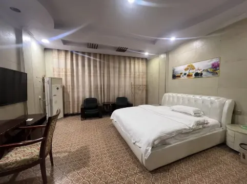 Dongkou Grand Hotel