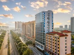 Lanting Hotel (Dongfang High-Speed Railway Station Wanda Plaza Store)