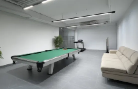 銀狐eスポーツホテル（海口高速鉄道東駅南北水果卸売市場）