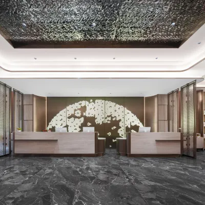 Huanxi Hotel (Xi'an Qiaozikou Subway Station Branch) Hotels near Lianhu