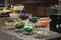GIRITUNG  HALL  HOTEL - servizio colazione