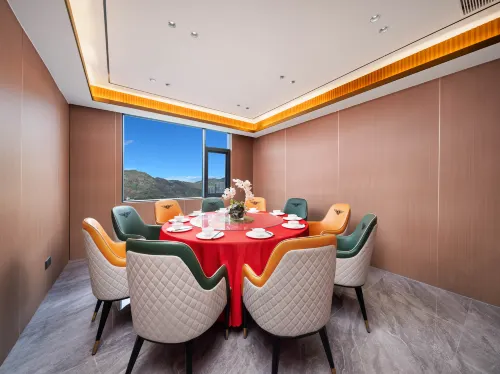 Yaduo Boya Hotel (Hengdian World Studios Ming and Qing Palace Gardens) Питание Photos