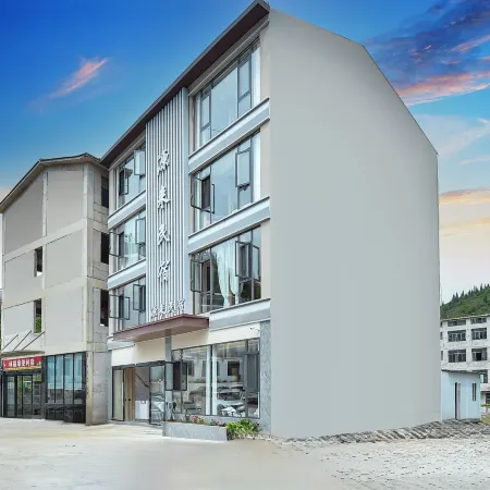 Source Homestay