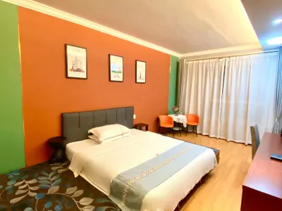 Wangjiao Apartment Hotels in Kailinan Railway Station/Kaili University