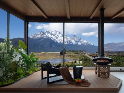 Lijiang Yunlai Snow Mountain Panoramic Resort Homestay