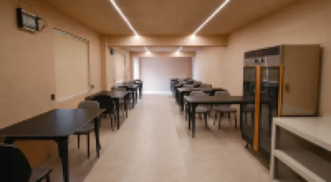 Jianshui Chunshanwai Taoju Homestay (Zitao Creative Industry Park)