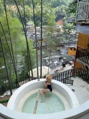 Gaojian Zhaiding Homestay (Zhaoxing Dong Village) Hotels in Liping