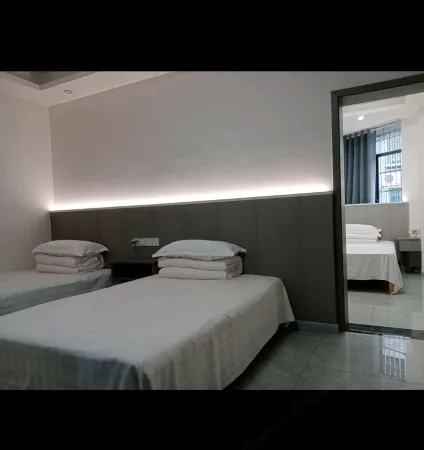 Peng'an Juyuan Hotel Отели рядом с достопримечательностью «Peng'an Jialing First Hometown Scenic Area Scenic Area Management Bureau»