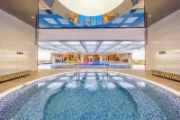 Hami Yizhou Huakai International Hotel - Pools