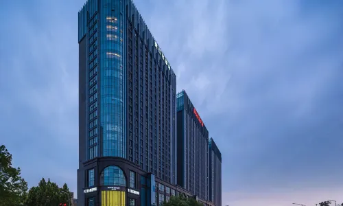 Flower Hotel (Zhengzhou High-speed Railway East Station,)