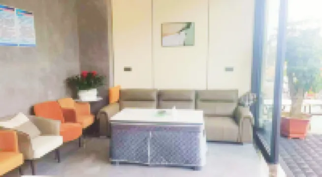 Meicheng Hotel (Anshun High-Speed Railway West Station)