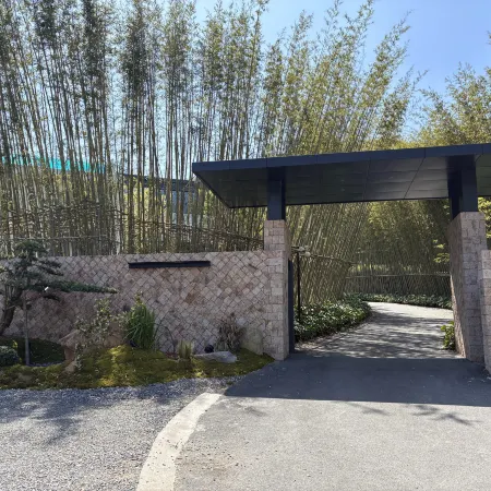 Deqing Anhe Wenlan Vacation Apartment