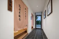 Yewang · GreenMountain Smart Travel Secret Art Homestay (Baoquan Tourist Resort Area) - Parking