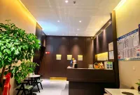 Fuyuan Qile Hotel - parking