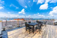 Taiying Haisu Shenglou Hostel - Inns