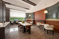 Duolanda LAB Hotel (Lijiang High-Speed Railway Station Branch) - Park Yeri