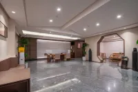 Luoyang Yuntu Light Hotel (David Tian Di Branch, Luoyang Railway Station) - Park Yeri
