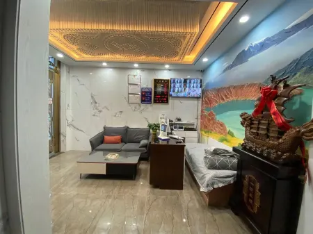 Jianza Yongjian Business Hotel Отели в г. Цзиньчжа