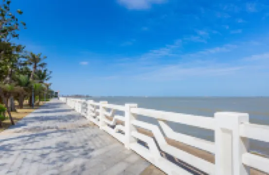 沫莉海景美宿（萬綠園保利中央海岸店）