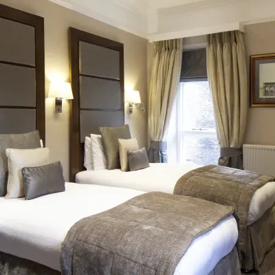 Gem Strathmore Hotel Hotels near Baden-Powell House
