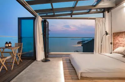 Clingbnb Hotels near Reading Stone of Zhu Maichen