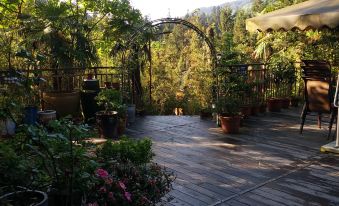 Xiangshanlou Garden Homestay