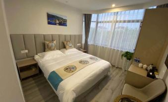 Chongbo Hotel