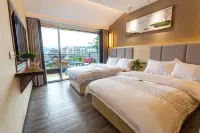 Zhenyuan flower garden Riverview Hotel