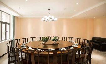 Mijingrong Resort Hotel (Yingshan Living Room Flagship)