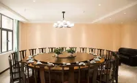 Mijingrong Resort Hotel (Yingshan Living Room Flagship) - balneario