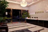 Zhai Rong Jingding Rong Business Hotel