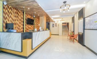 Jitai Zhishang Hotel (Shanghai South Railway Station Everbright Convention and Exhibition Center)