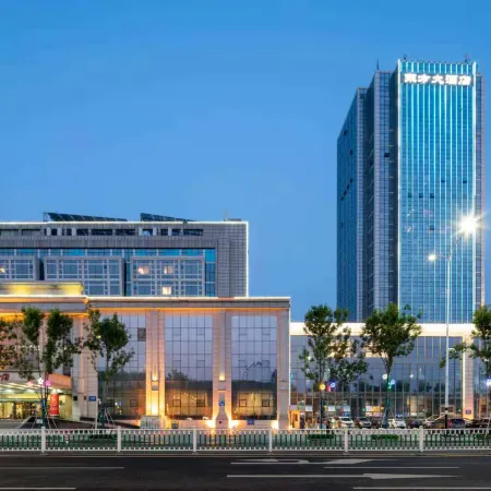 Dongfang Hotel