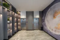 Towo Shangpin Hotel (Hanzhong Central Plaza high speed railway station store)