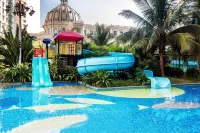 Sanya Mature Coast · Charming Style of Tropical Ocean · Hualijia Travel Hotel (Dadonghai Branch) - ติดทะเล
